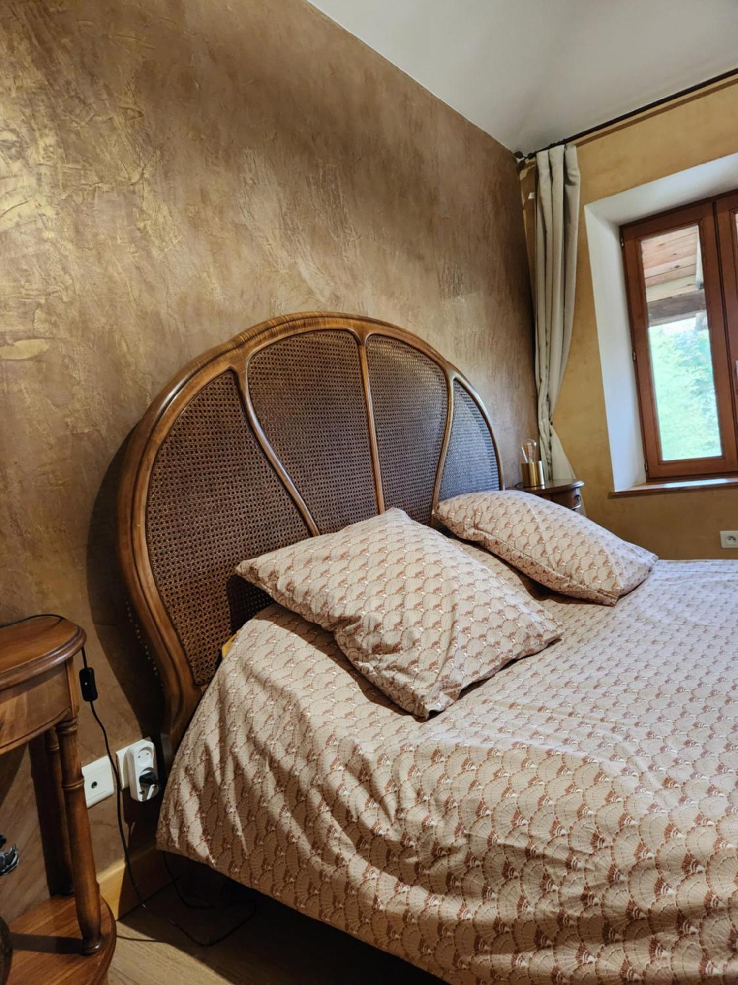 Chambres D'Hotes Aux Petits Belezins 생-아모르 객실 사진