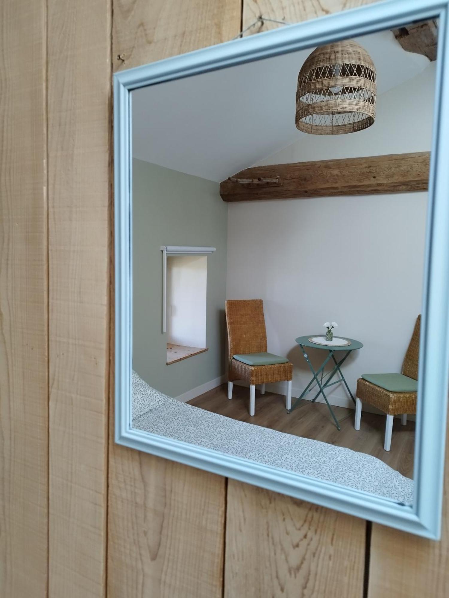 Chambres D'Hotes Aux Petits Belezins 생-아모르 외부 사진